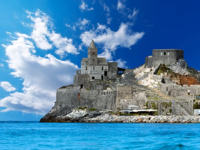 Noleggio Barca a motore Mimi con patente nautica