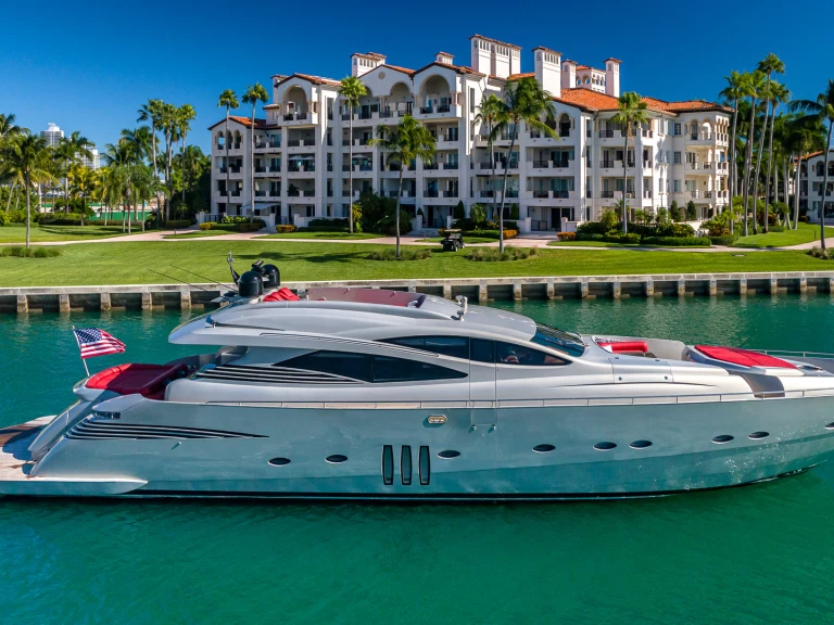 Noleggio barche Pershing Pershing 90 a South Miami Beach su Samboat