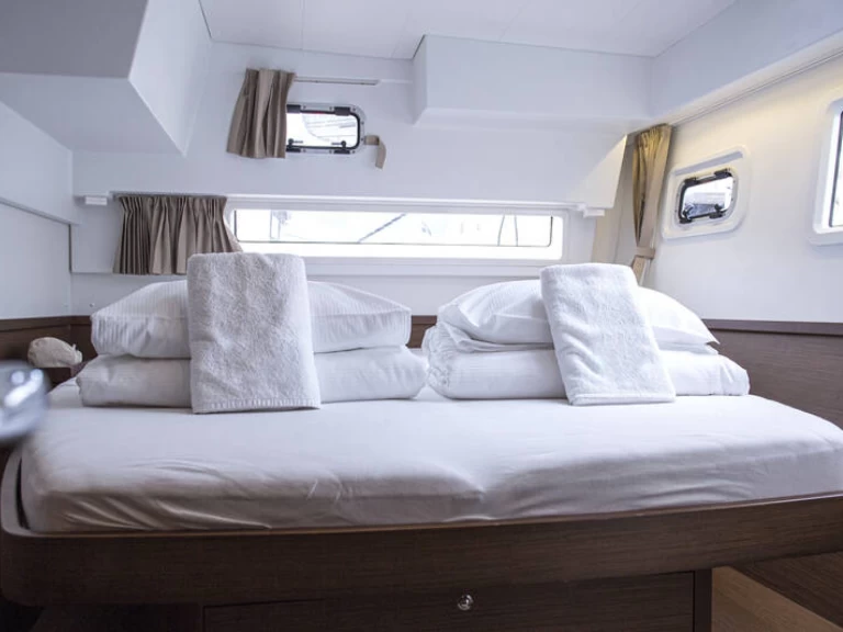 Noleggio barche Trogir economico Lagoon 42