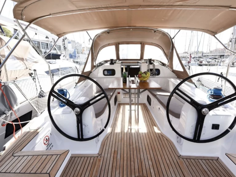 Elan Impression 40 da affittare a  Sutomišćica