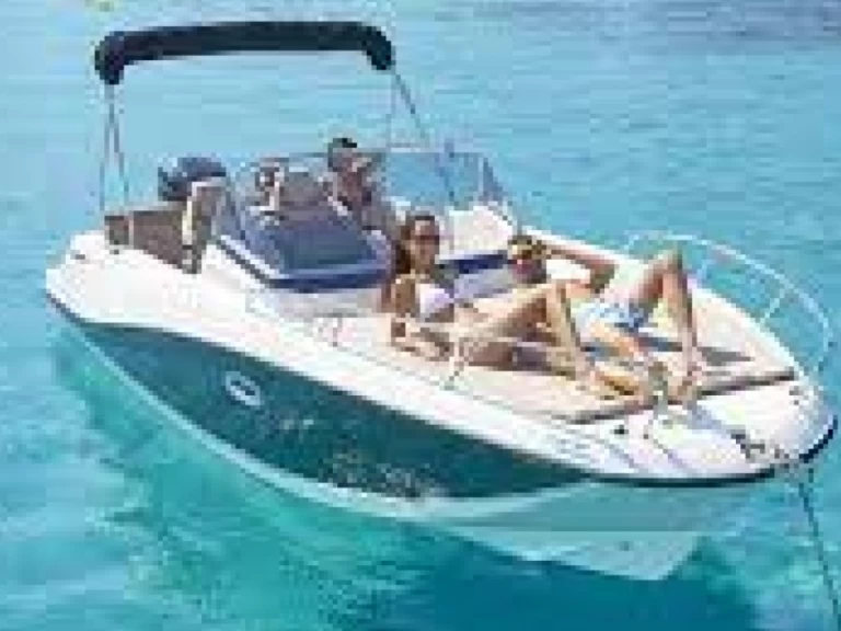 Noleggio barche Quicksilver Activ 675 Open Sport a Port Grimaud su Samboat