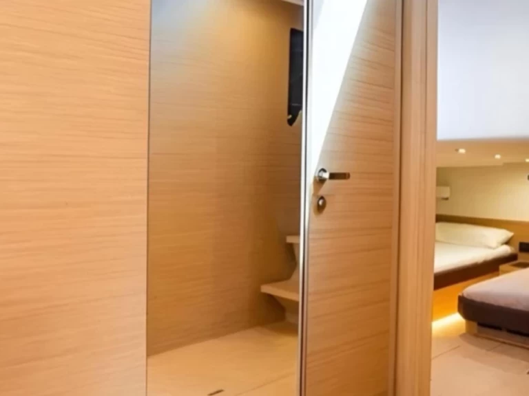 Barca a motore a noleggio a Ibiza Town al miglior prezzo