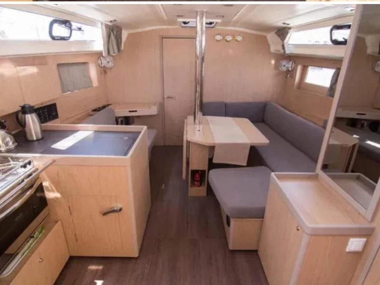 Noleggio Barca a vela a Gouviá – Bénéteau Oceanis 41.1