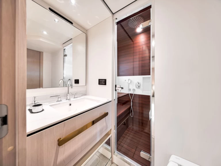 Noleggiare una Azimut 78 Fly a Miami