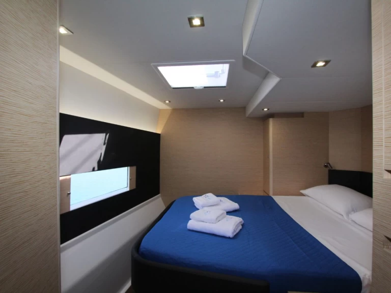 Noleggio barche Dufour Dufour Catamarans 48 Sail a Olbia su Samboat