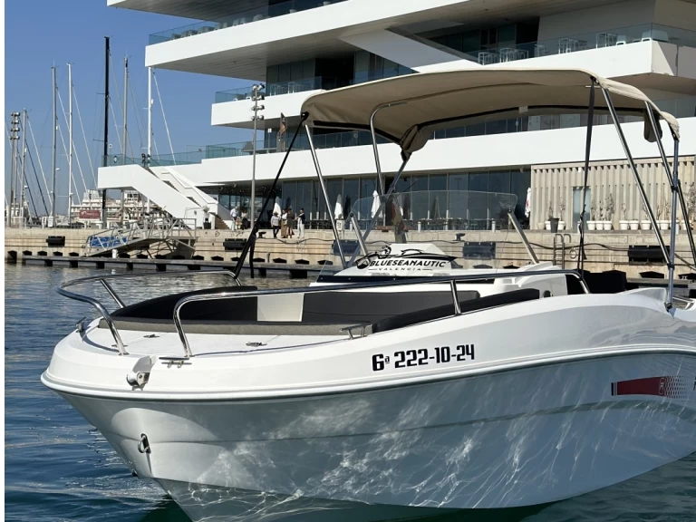Noleggio barche Remus Remus 525SC a Valencia su Samboat