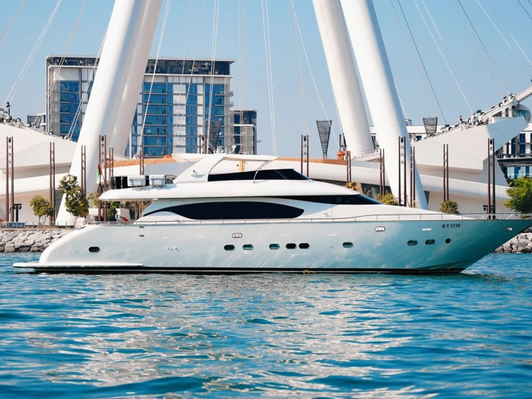 Sunseeker X8 da affittare a  Dubaï harbour