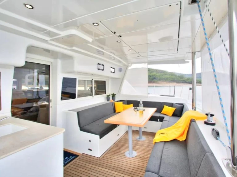 Noleggio Catamarano a Ibiza Town – Lagoon Lagoon 440