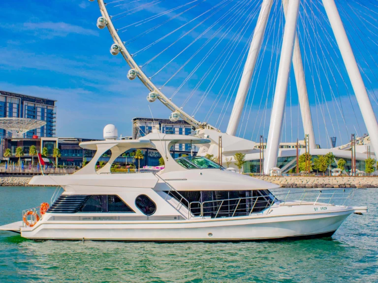 Noleggio Yacht di lusso a Dubaï harbour – Azimut X22