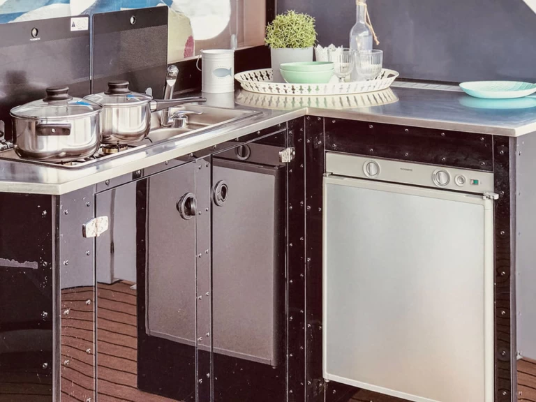 Houseboat a noleggio a Buchholz al miglior prezzo