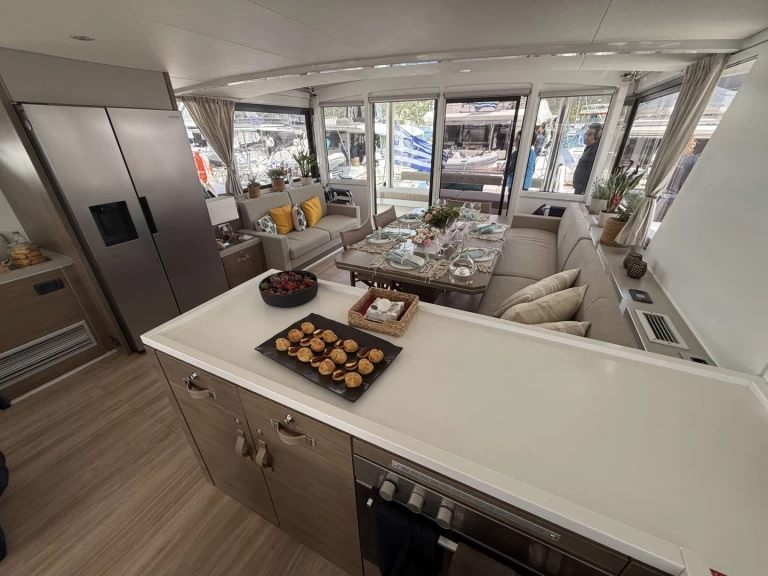 Noleggio barche Lávrio economico Fortune One