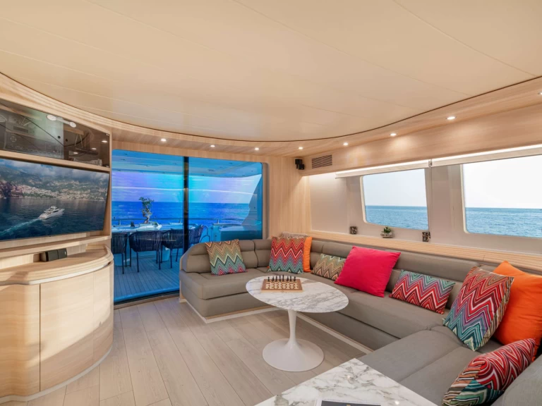 Noleggio Yacht di lusso Maiora con patente nautica