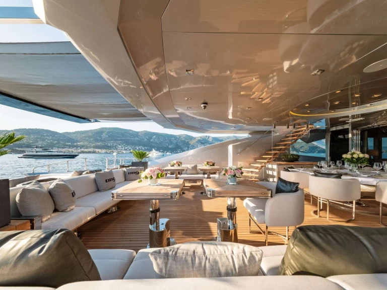 Noleggio a San Remo – Palmer Johnson DB9 su SamBoat