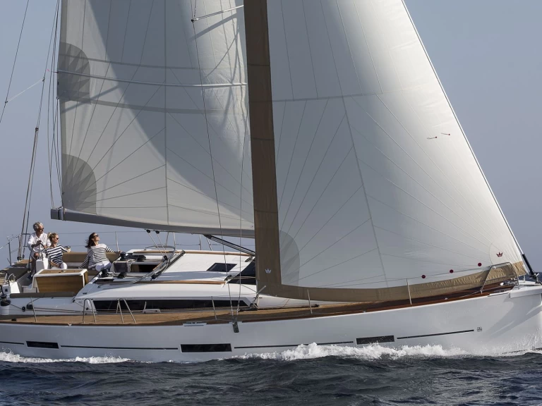 Noleggio Barca a vela Dufour con patente nautica