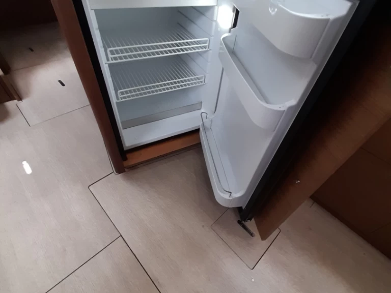 Barca a vela a noleggio a Lefkáda al miglior prezzo