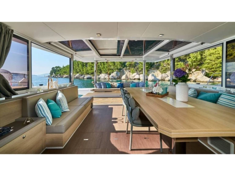 Noleggio Catamarano Bali con patente nautica