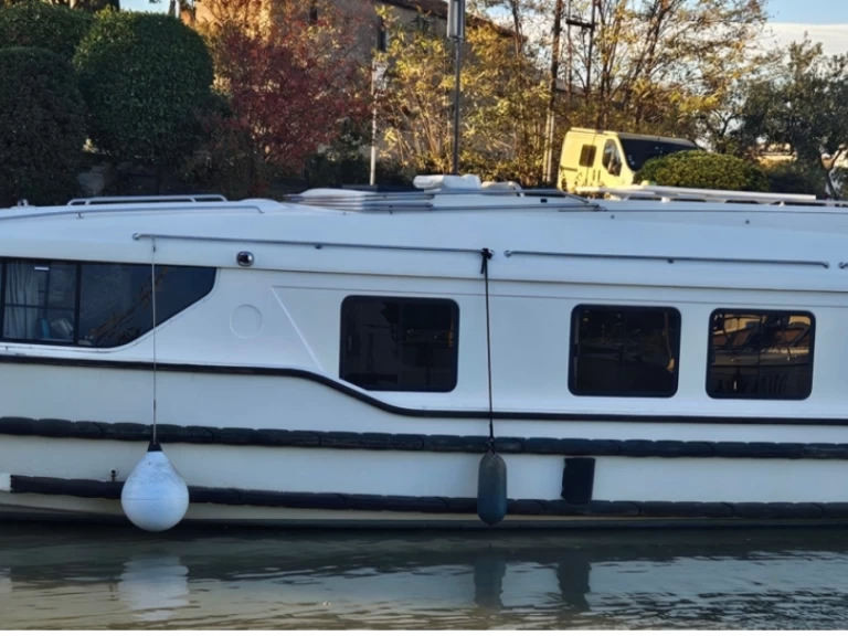 Le Boat Vision 3 da affittare a  Capestang