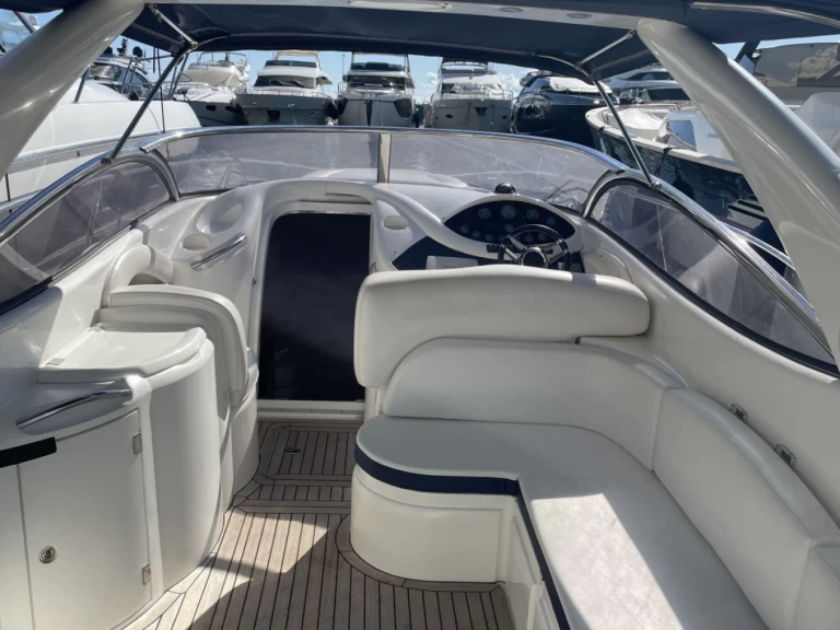 Noleggiare una Sunseeker superhawk 34 a Beaulieu-sur-Mer