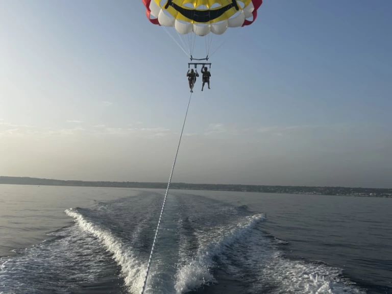 Noleggio barche Mercan Parasailing 28 a Torre Vado su Samboat