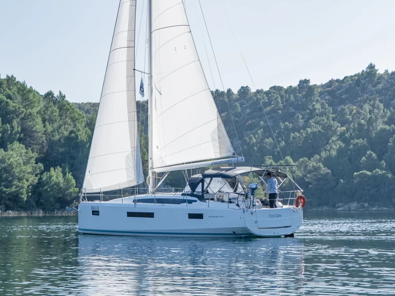 Noleggio barche Jeanneau Sun Odyssey 410 a Scardona su Samboat