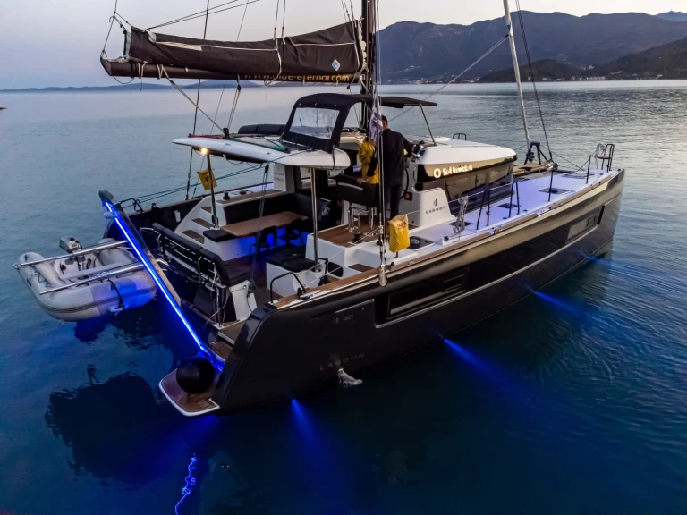 Catamarano a noleggio a Préveza al miglior prezzo