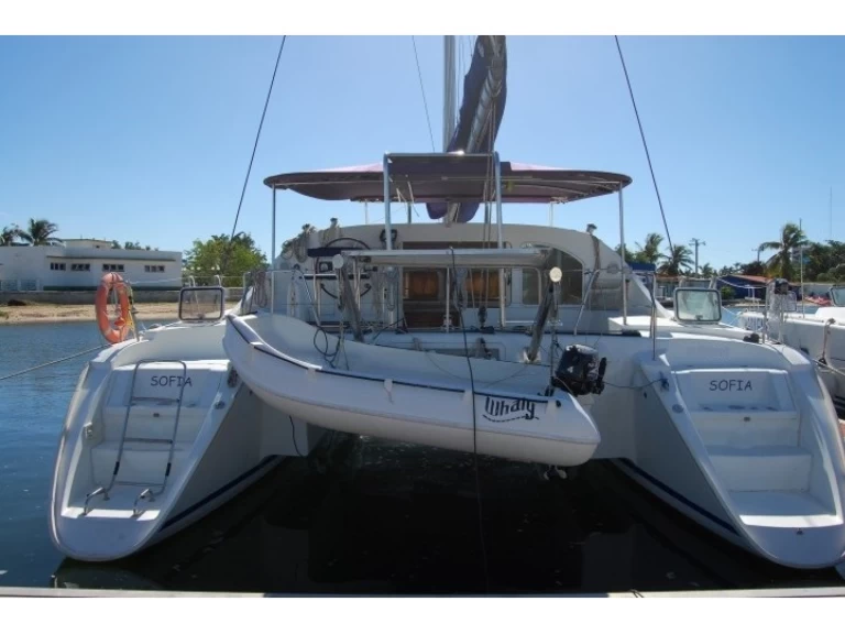 Lagoon Lagoon 410 da affittare a  Cienfuegos