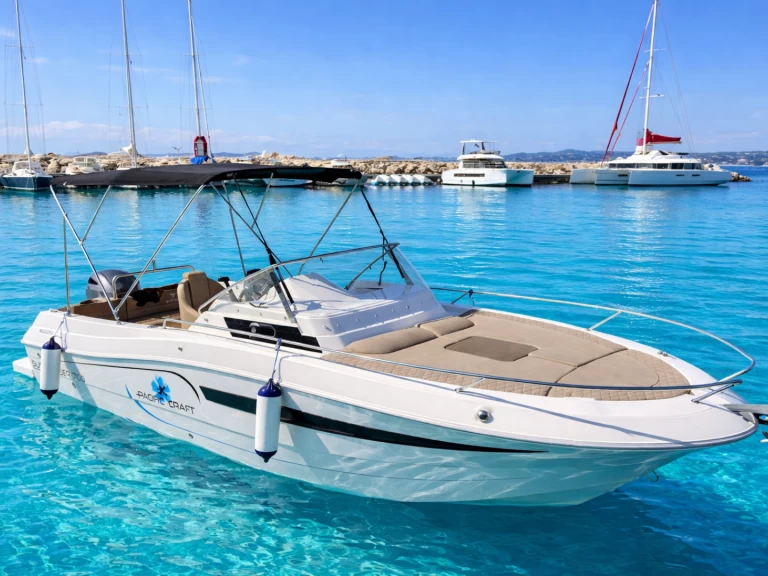 Noleggio a Saint-Laurent-du-Var – Pacific Craft Pacific Craft 700 SC su SamBoat