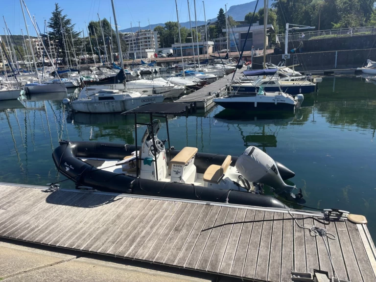 Noleggio Barca a motore Bombard con patente nautica