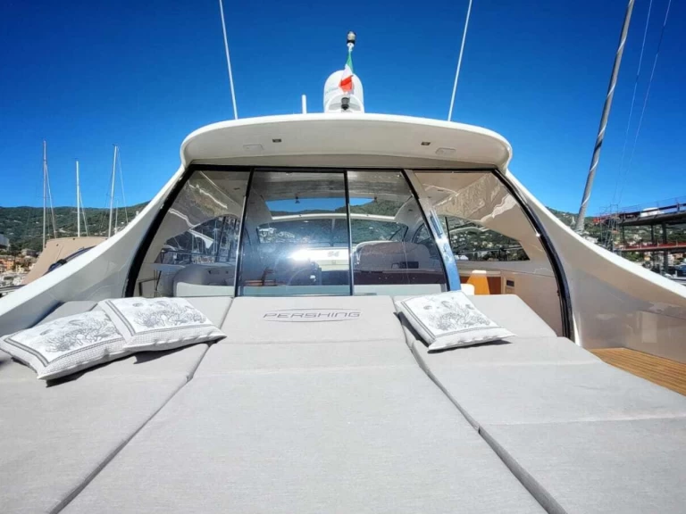 Noleggio barche Portofino economico Pershing 65