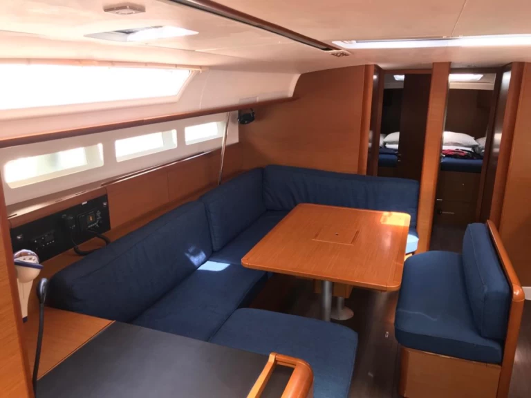 Noleggio a Horta – Jeanneau Sun Odyssey 519 su SamBoat
