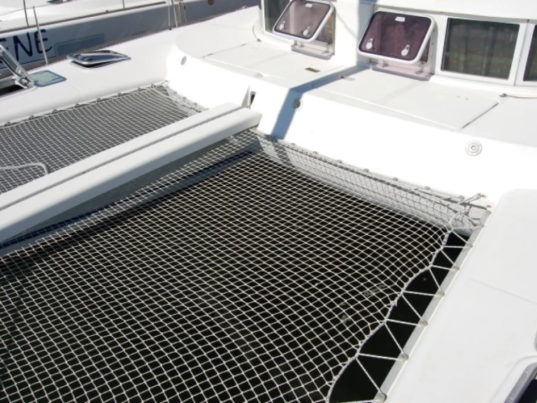 Noleggio Catamarano Lagoon con patente nautica