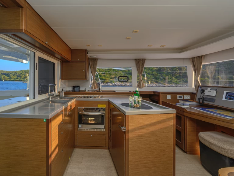 Noleggio Catamarano a Trogir – Lagoon Lagoon 450 F