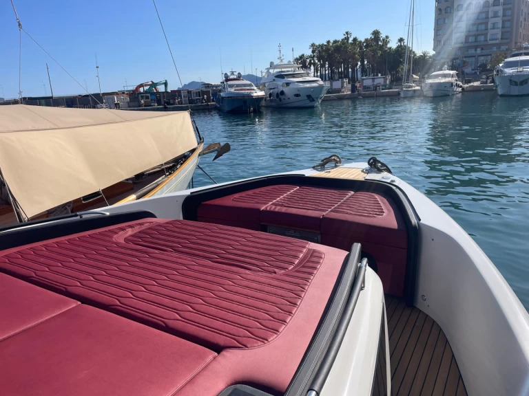 Noleggio barche Cranchi Cranchi A 46 a Cannes su Samboat