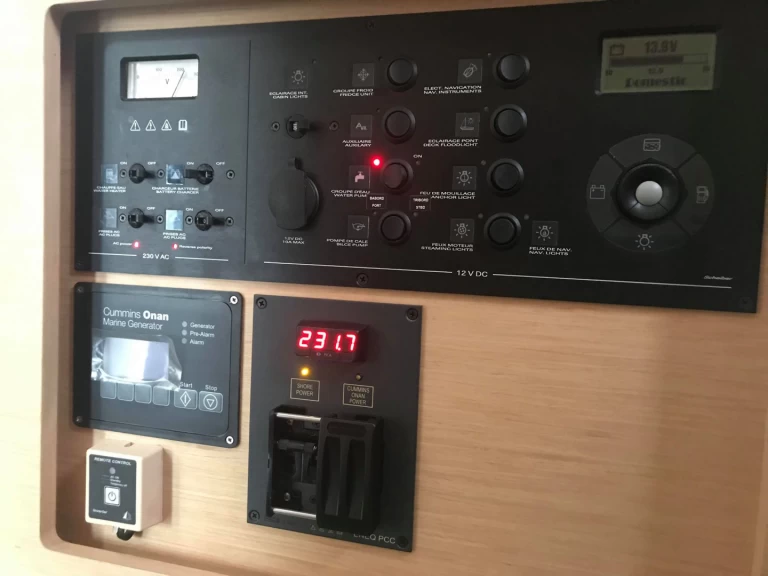 Catamarano a noleggio a Lefkáda al miglior prezzo