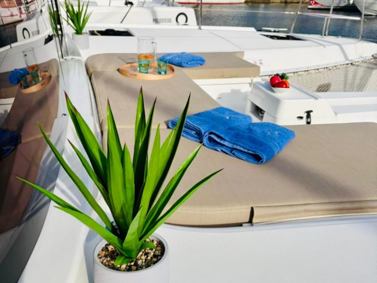 Noleggio Catamarano con o senza skipper Lagoon a Primošten