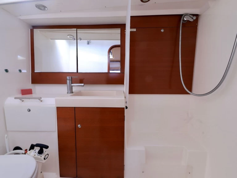 Noleggio Barca a vela Dufour con patente nautica