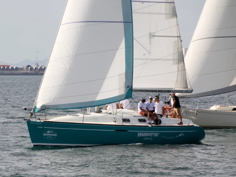 Noleggio Barca a vela a Getxo – Bénéteau First 36 S7