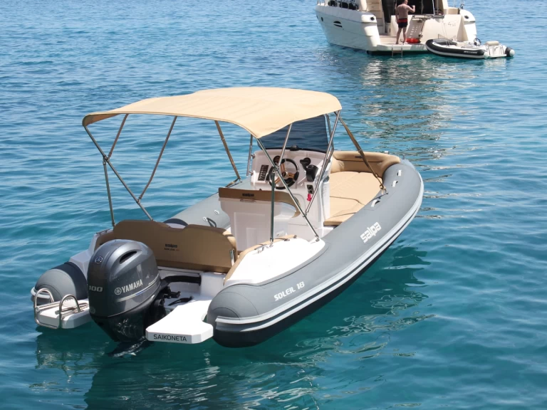 Noleggio barche Can Picafort economico Salpa Soleil 18