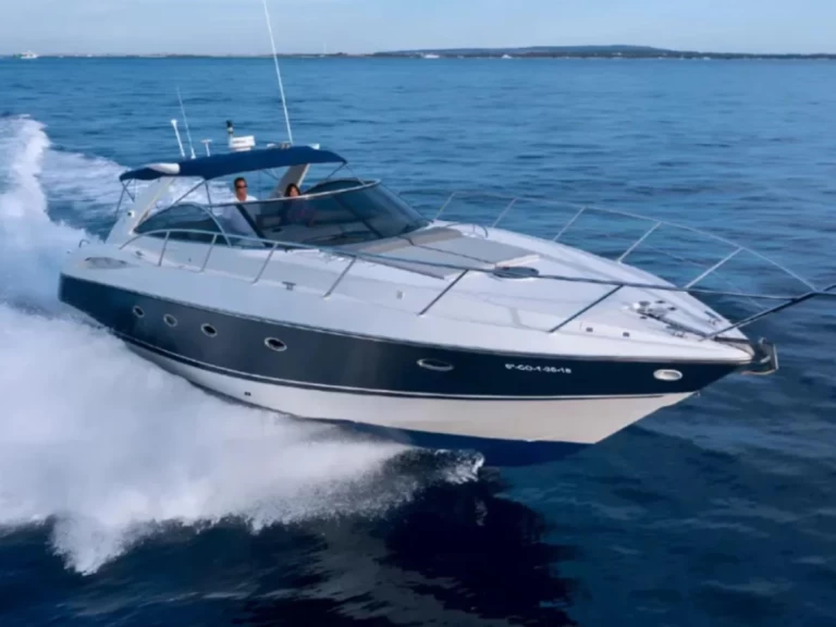 Noleggio barche Ibiza Town economico Camargue 50