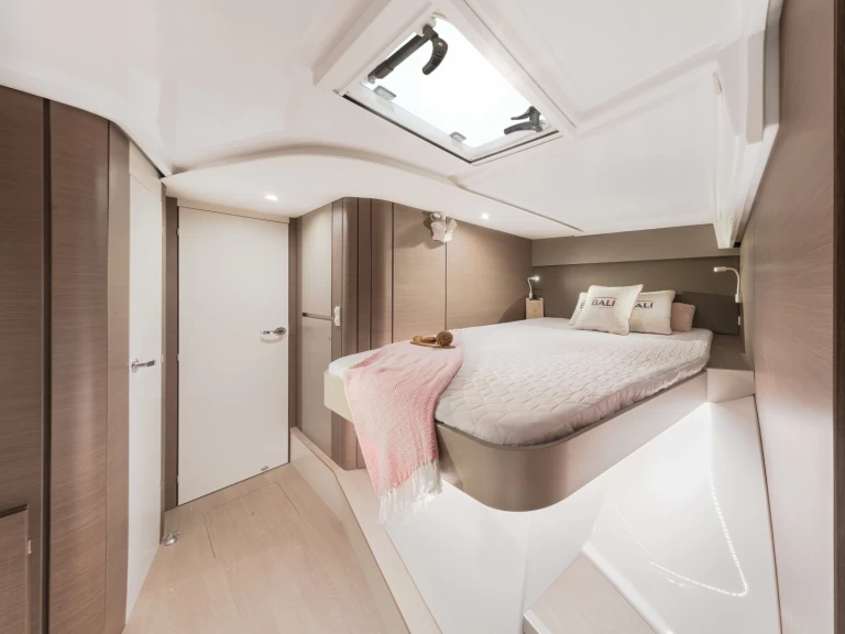 Noleggiare una Bali Bali Catspace Voile a Ibiza Town