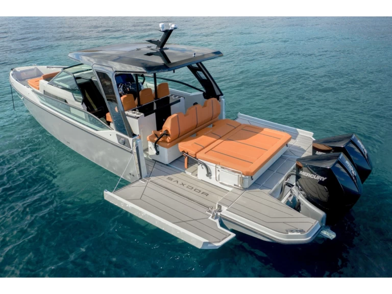 Barca a motore a noleggio a Ibiza Town al miglior prezzo