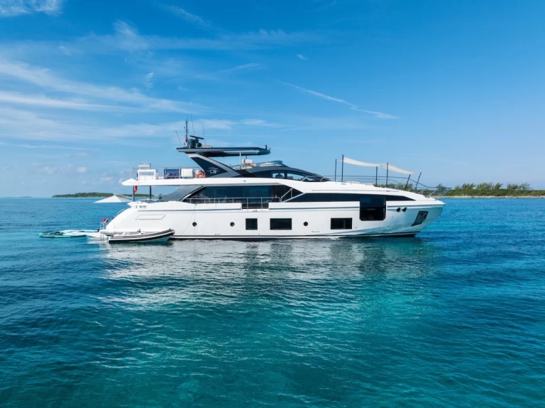 Noleggiare una Azimut Azimut 88 a South Miami Beach