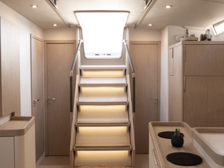 Noleggio Barca a vela Bénéteau con patente nautica