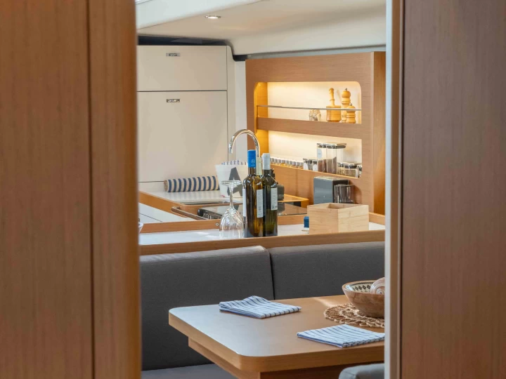 Noleggio barche Lávrio economico First Yacht 53