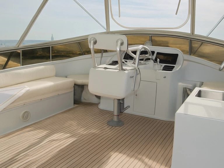 Noleggio Yacht di lusso a Puntarenas – Monte Fino Montefino 68