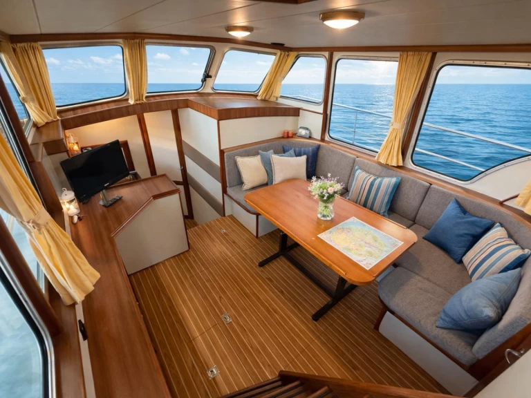 Noleggiare una Pedro Skiron Typ 3 a Waren (Müritz)