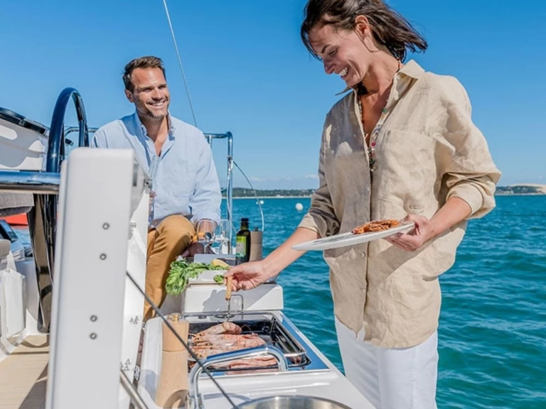 Noleggio Barca a vela con o senza skipper Dufour a Procida