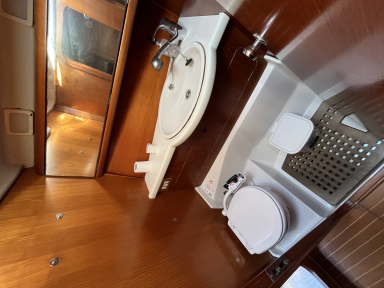 Barca a vela a noleggio a Palamós al miglior prezzo