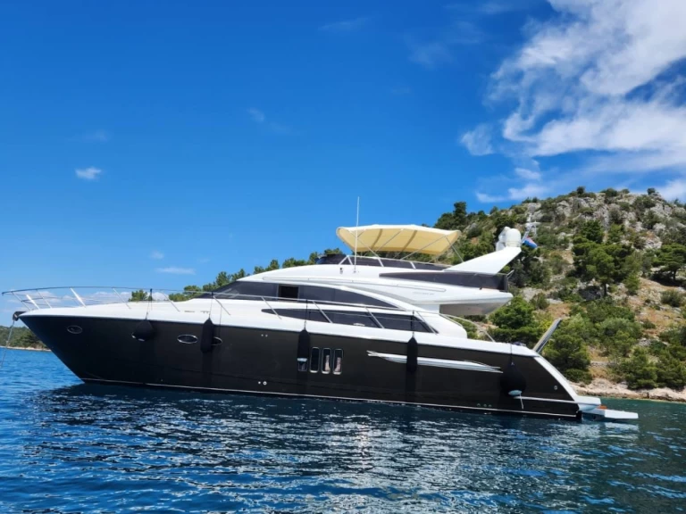 Noleggio Yacht di lusso a Podstrana – Princess Princess 62