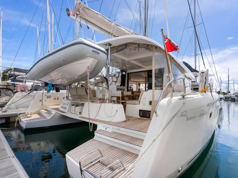 Catamarano a noleggio a Road Town al miglior prezzo